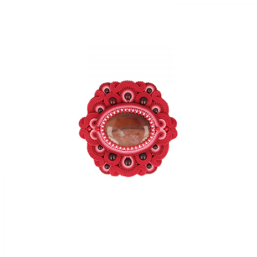 Bordeauxfarbenes Soutache Element mit Achatstein Bordeauxfarbenes Soutache Element mit Achatstein
